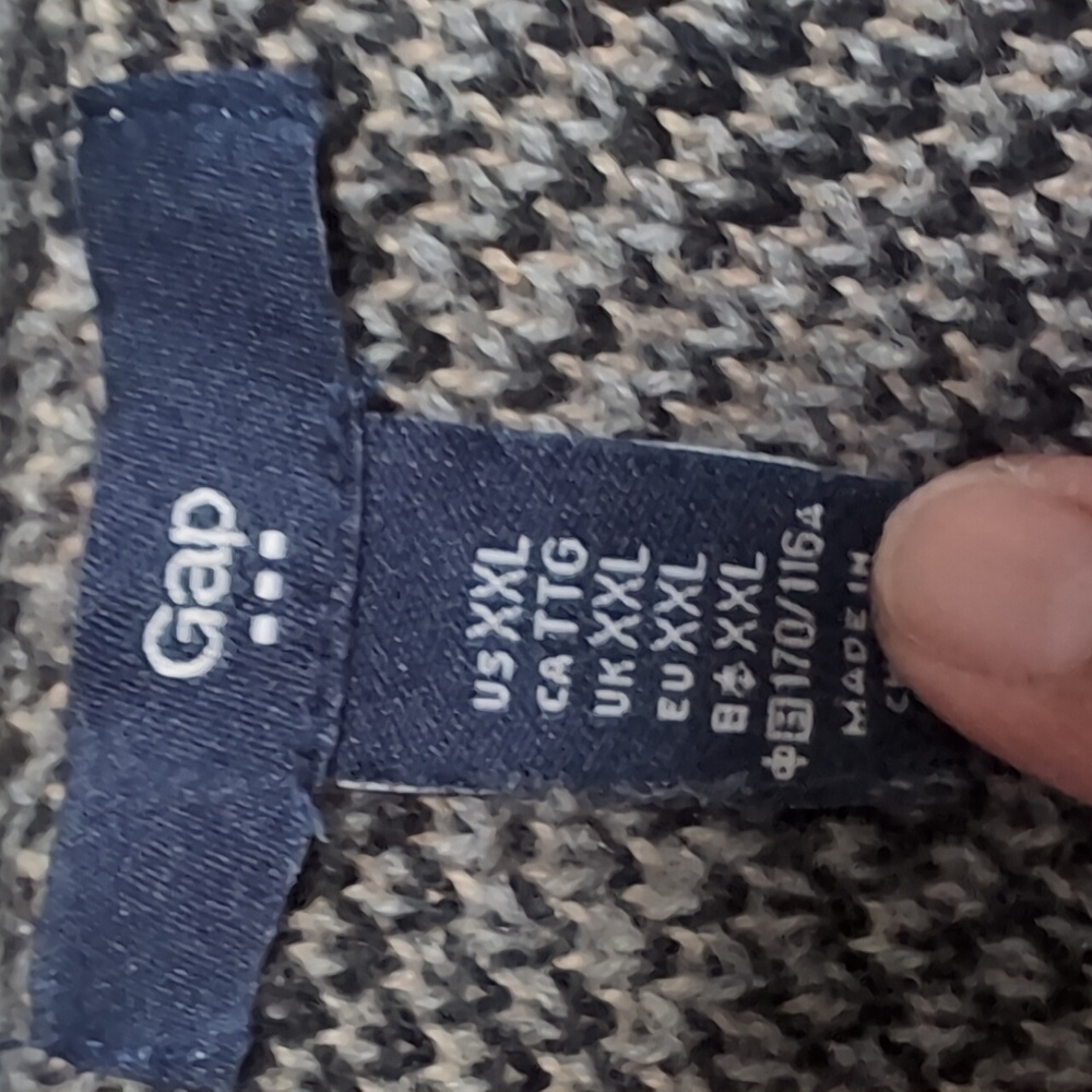 GAP Gray Leopard Print Women's Cardigan - Picture 2 of 3